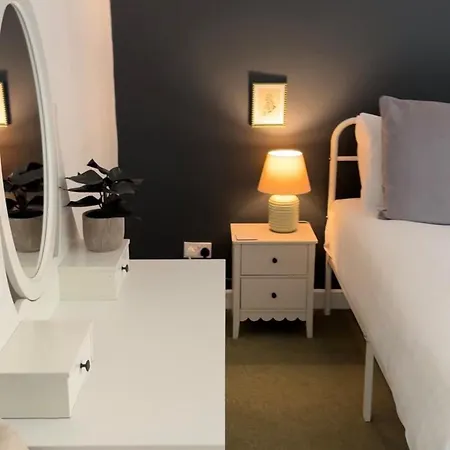 Nyaraló 3-bed Near Harrogate, Parking, Long *