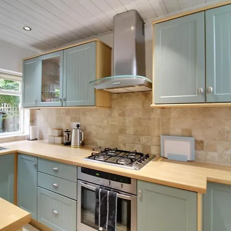 3-bed Near Harrogate, Parking, Long Nyaraló